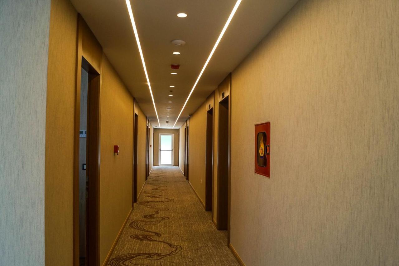 Red Hill Hotel Patza-Kuqani Exterior foto